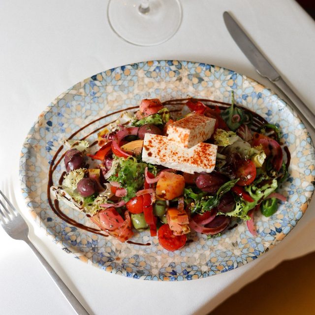 Fresh, colorful, unmistakably Mediterranean. Every ingredient of our Greek salad: crisp peppers, sun-ripened tomatoes, creamy feta — comes together in that perfect balance of flavor and lightness. It’s simple, honest and exactly what Friday tastes like.
Join us today at @salu.restaurant — where freshness meets flavor.
📍 Calle San José, 6, Benalmádena
📞 +34 951 71 57 36
#love #lovely #restaurant #benalmadena #restaurante #benalmádena #malaga #spain #dinner #wine #málaga #vino #viño #víno #benalmadenapueblo #benalmadenacosta #benalmadenabeach #benalmadenamarina #cena #food #foodlover #foodgasm #winelover #costadelsol #greeksalad #greek #fresh #feta