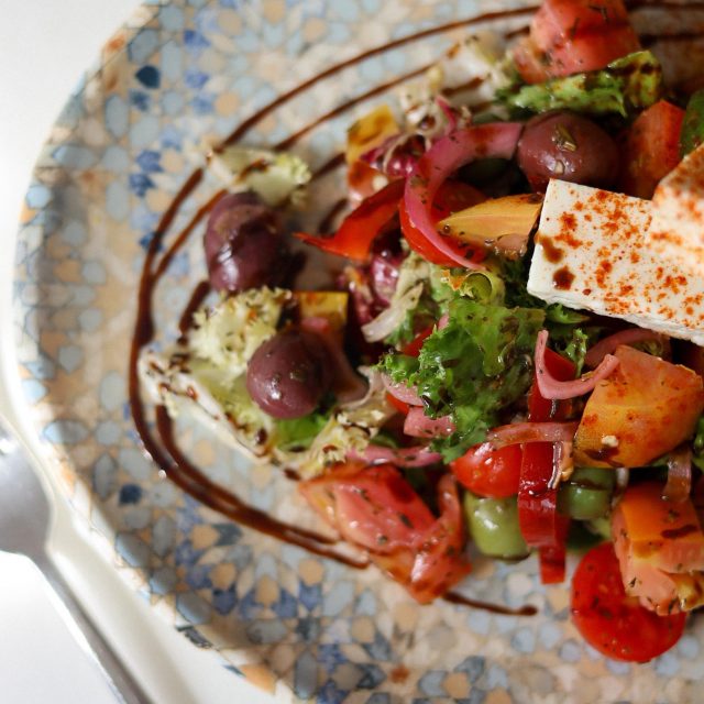Fresh, colorful, unmistakably Mediterranean. Every ingredient of our Greek salad: crisp peppers, sun-ripened tomatoes, creamy feta — comes together in that perfect balance of flavor and lightness. It’s simple, honest and exactly what Friday tastes like.
Join us today at @salu.restaurant — where freshness meets flavor.
📍 Calle San José, 6, Benalmádena
📞 +34 951 71 57 36
#love #lovely #restaurant #benalmadena #restaurante #benalmádena #malaga #spain #dinner #wine #málaga #vino #viño #víno #benalmadenapueblo #benalmadenacosta #benalmadenabeach #benalmadenamarina #cena #food #foodlover #foodgasm #winelover #costadelsol #greeksalad #greek #fresh #feta