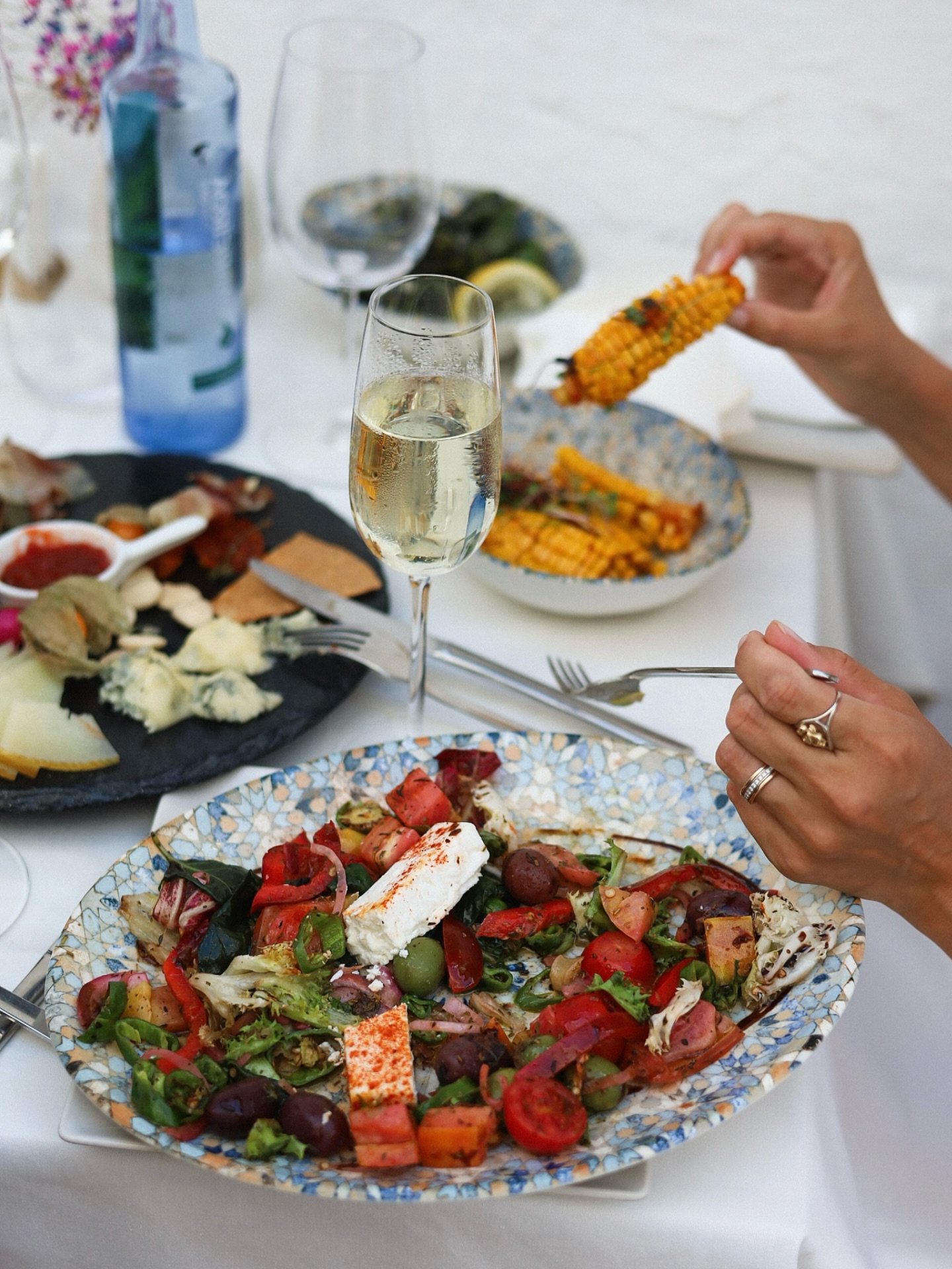 Saturdays are for long dinners.
Staying at the table, choosing wine without hurry and letting the evening take its time.

📍 Calle San José, 6, Benalmádena
📞 +34 951 71 57 36

#restaurant #benalmadena #food #wine #dinner