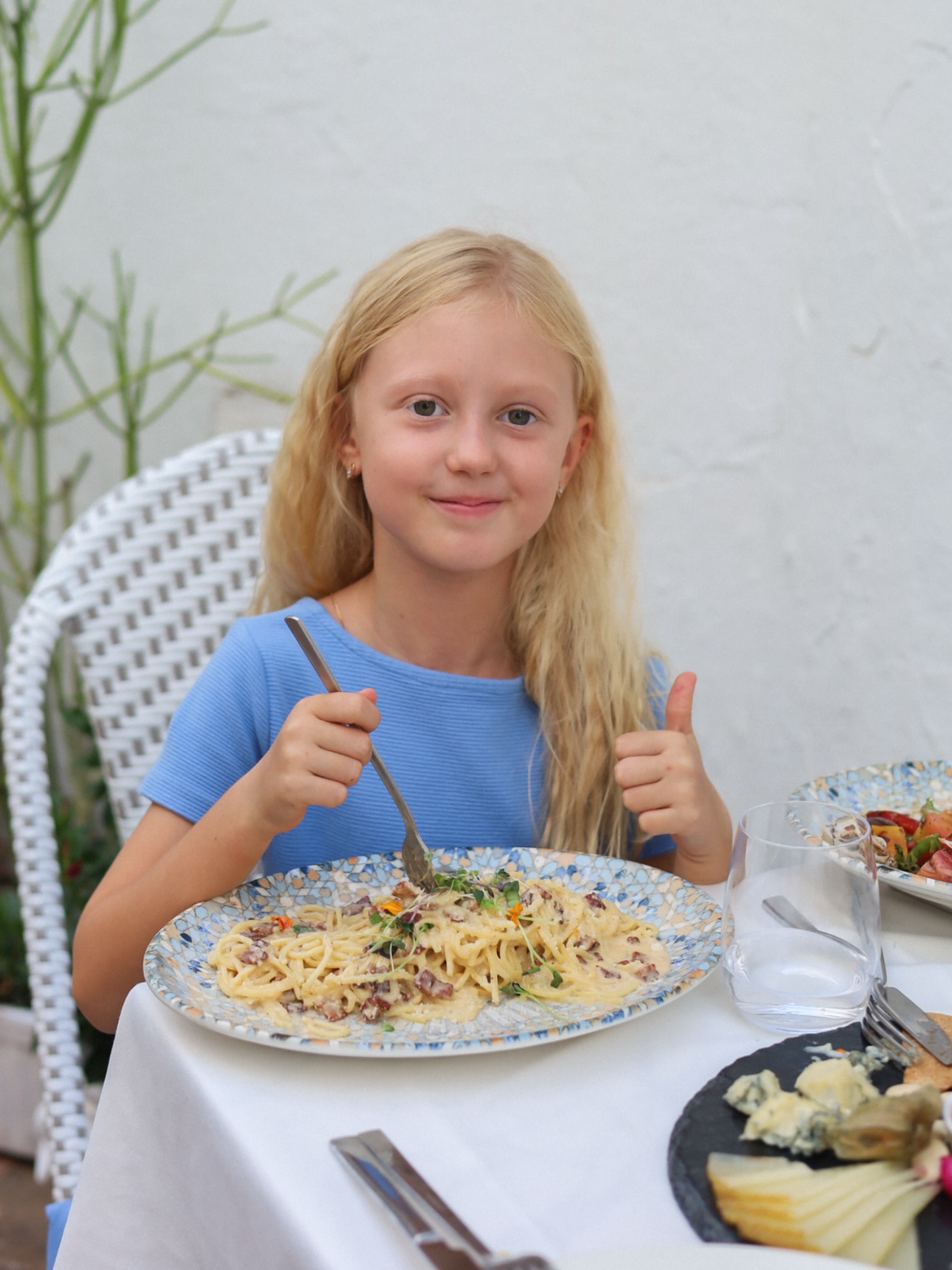 We always think about flavour, mood and comfort. Even when it comes to our youngest guests

📍 Calle San José, 6, Benalmádena
📞 +34 951 71 57 36

#restaurant #benalmadena #brunch #familytime #foodforkids