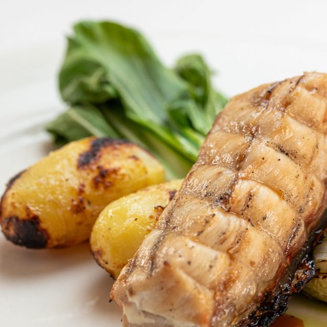 Sometimes it doesn’t take much to be happy: just stop by Salu and pick your favorite dish

📍 Calle San José, 6, Benalmádena
📞 +34 951 71 57 36

#restaurant #benalmadena #dinner #lunchtime #mediterraneancuisine